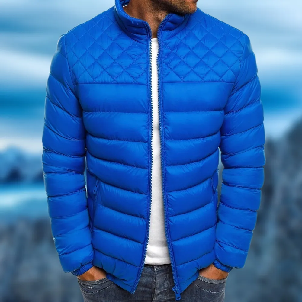 Durable Wind-Resistant Jacket for Men's Outdoor Comfort