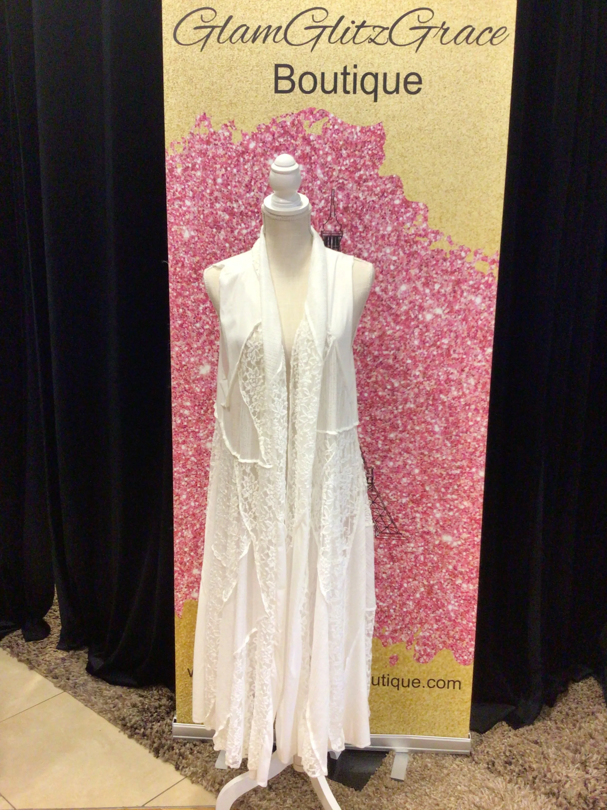 No Sleeves Sheer Mesh Rose Pattern Duster