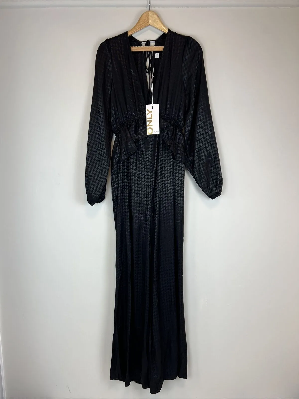 ONLY Womens Frill Detail Black Jacquard Houdstooth Jumpsuit Size Large (new)