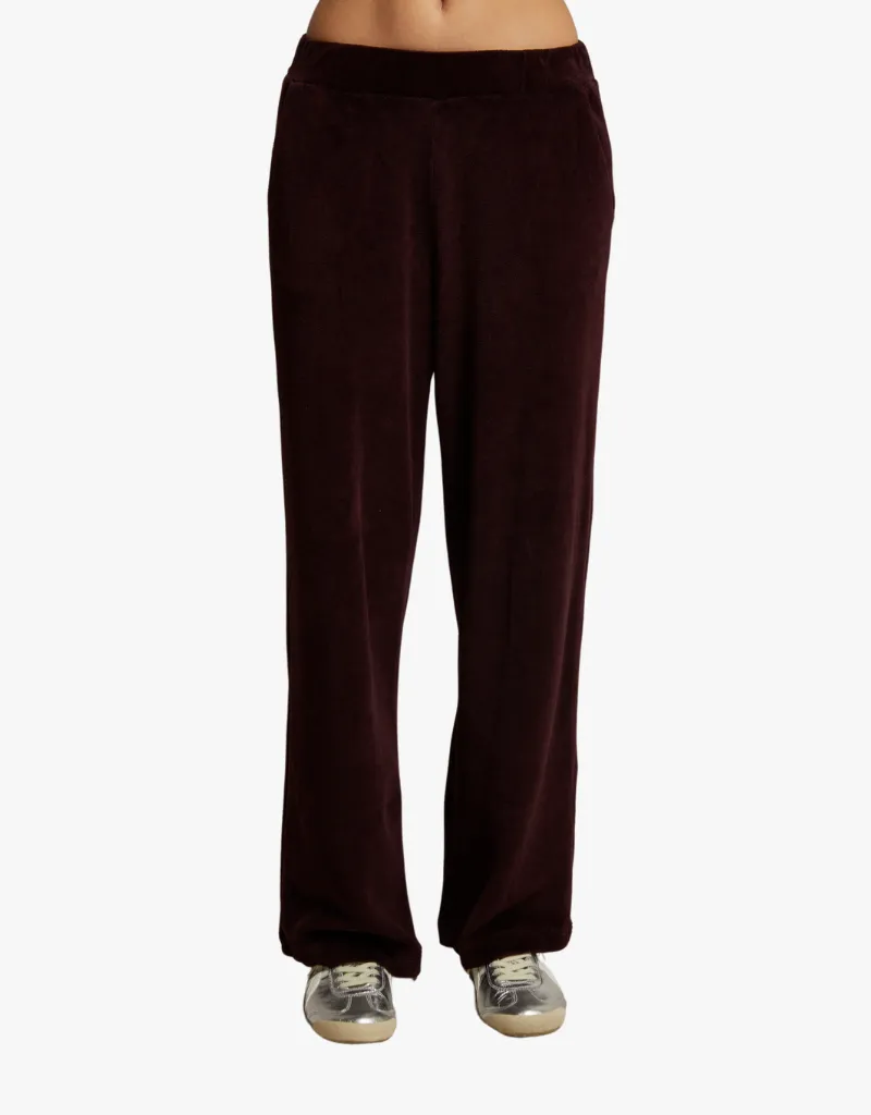 Perfect White Tee Holly Velour Wide Leg Sweatpants in Blackberry