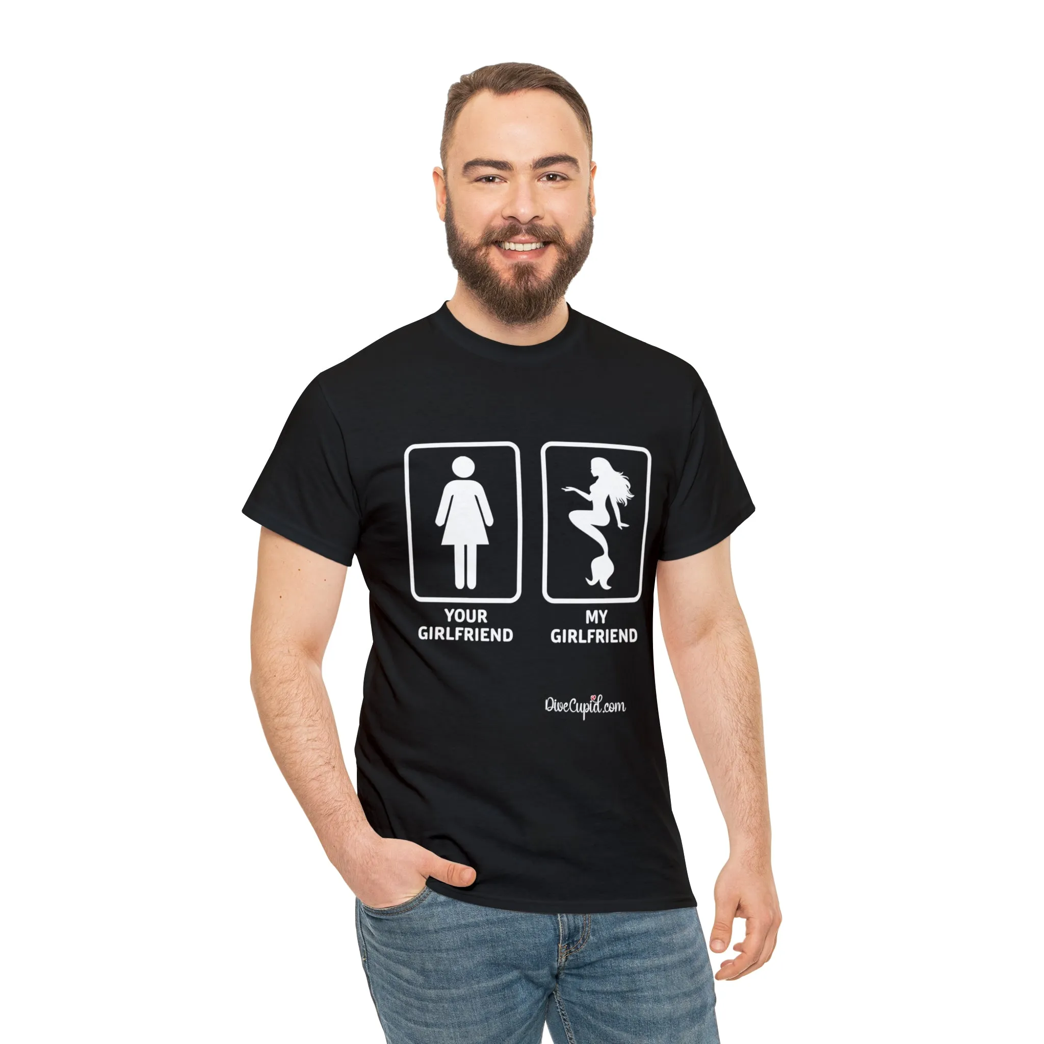 "Girlfriend" Relaxed Fit T-shirt