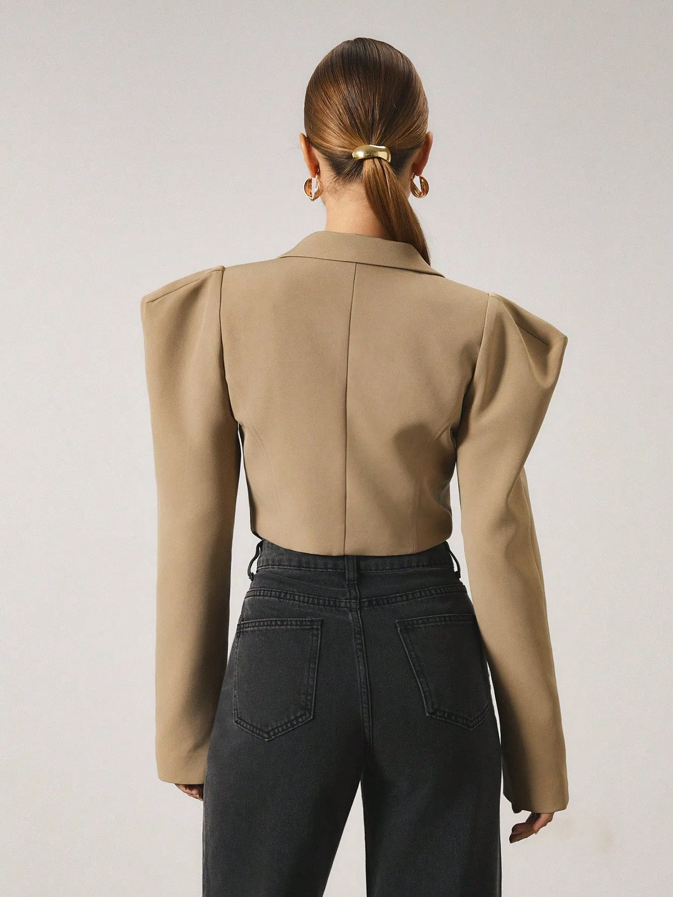 Traje Caqui COSMINA para Mujer - Elegancia en Cherry Vibes