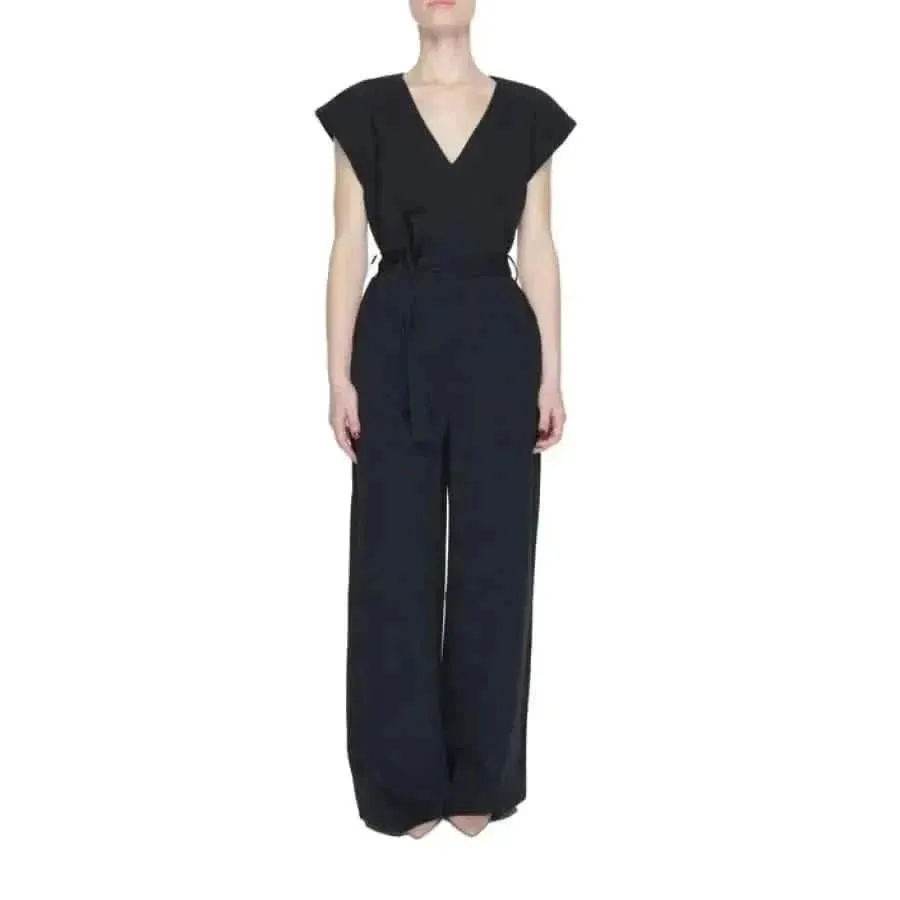 Vila Clothes Women's Black V-Neck Short Jumpsuit