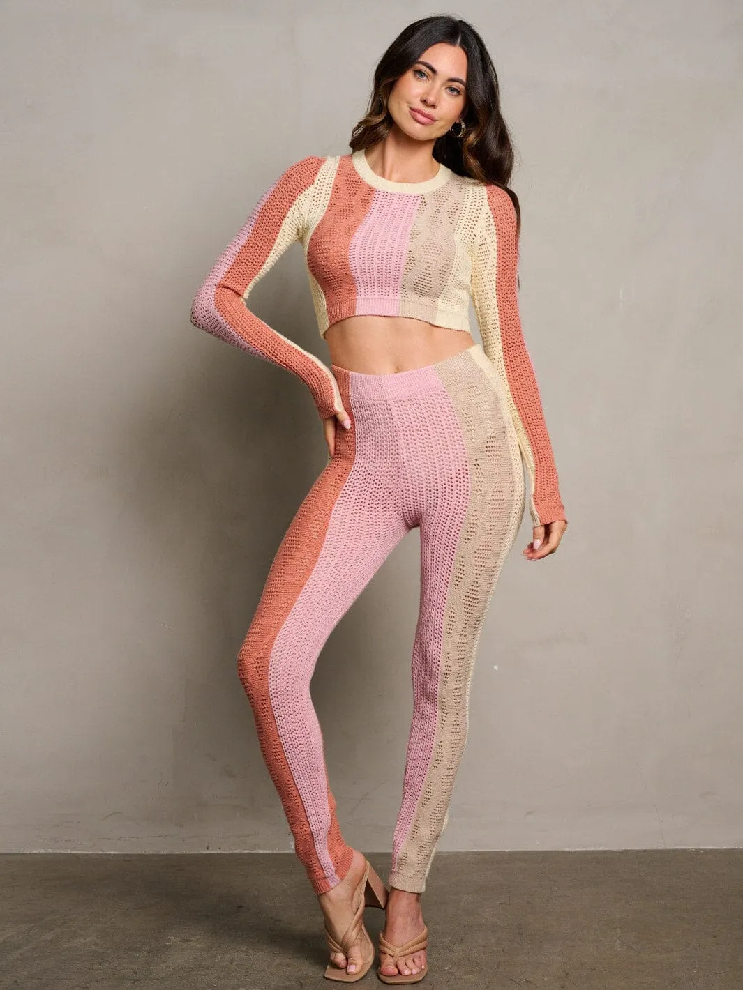 WOMEN'S LONG SLEEVE CROP TOP & SKINNY LEG PANTS KNITTED 2PC. SET