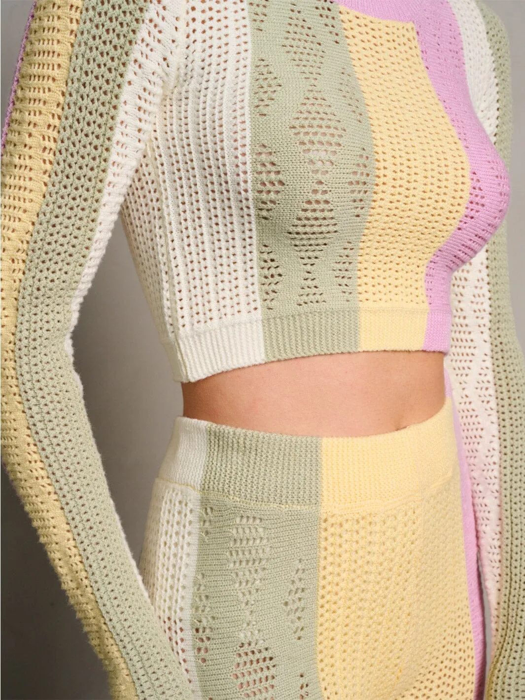 WOMEN'S LONG SLEEVE CROP TOP & SKINNY LEG PANTS KNITTED 2PC. SET